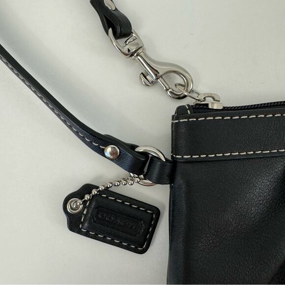 Coach Pleated Black Leather Wristlet Wallet Mini Bag Soft Genuine Leather - Picture 7 of 11